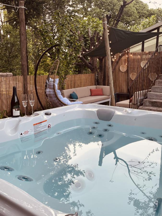 Maison Dans Les Arbres, Spa, Tennis, Parking Νιμ Εξωτερικό φωτογραφία
