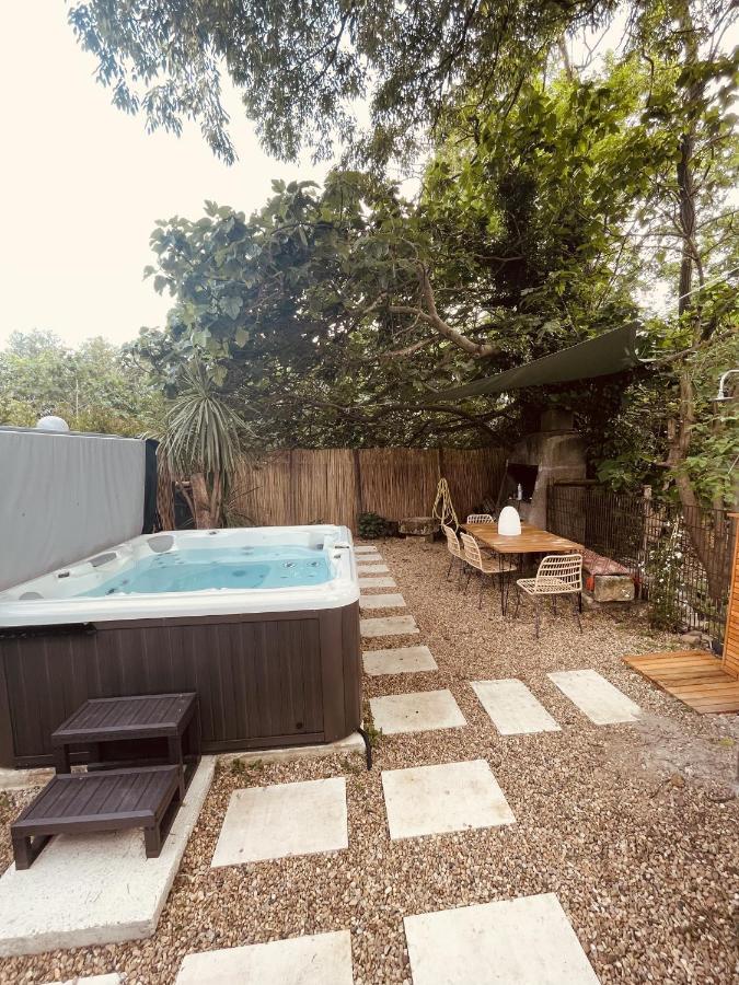 Maison Dans Les Arbres, Spa, Tennis, Parking Νιμ Εξωτερικό φωτογραφία